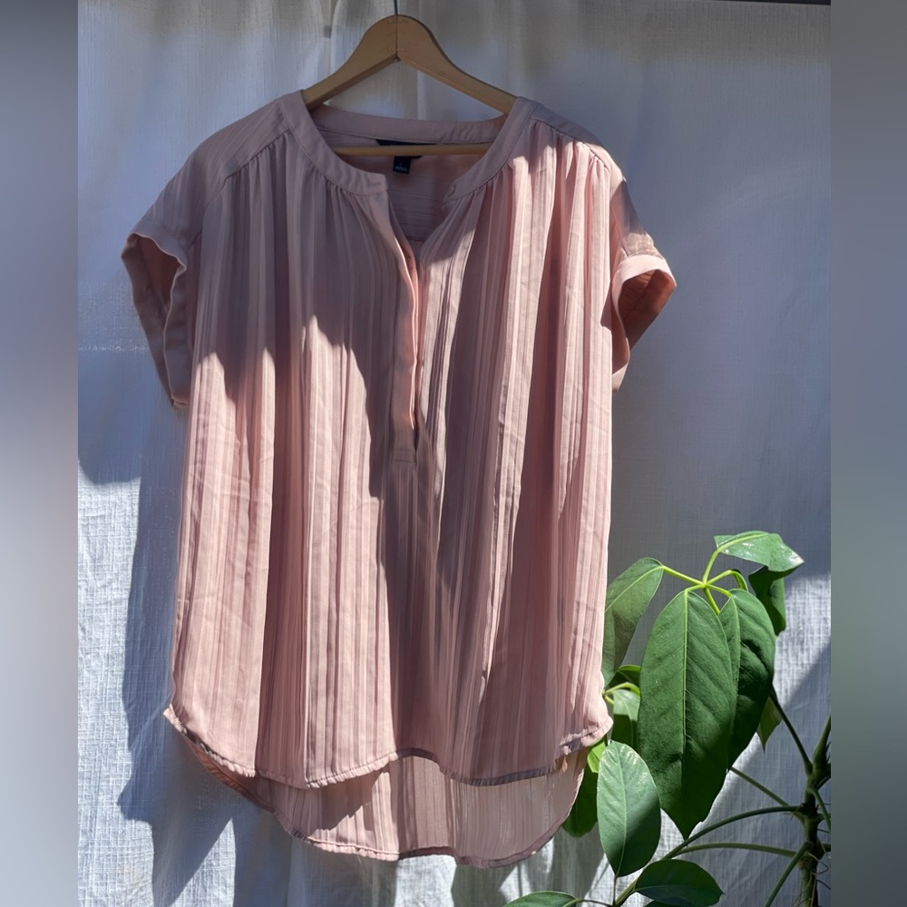 Simply Vera Wang Pink Blouse Size L